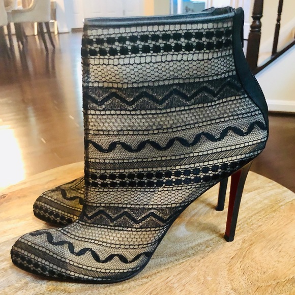 ❌SOLD❌Lace Louboutins - Picture 3 of 8